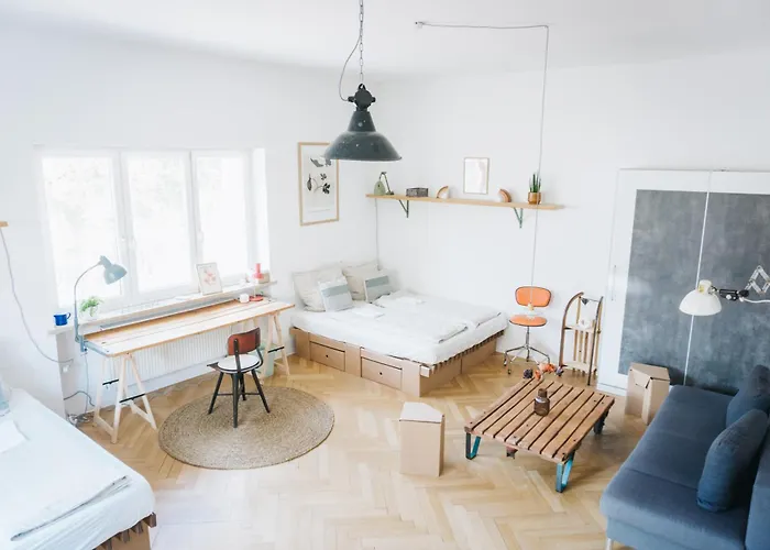 Raum Life - Vintage Loft - Heimkino Netflix - 2X Privat Parkplaetze