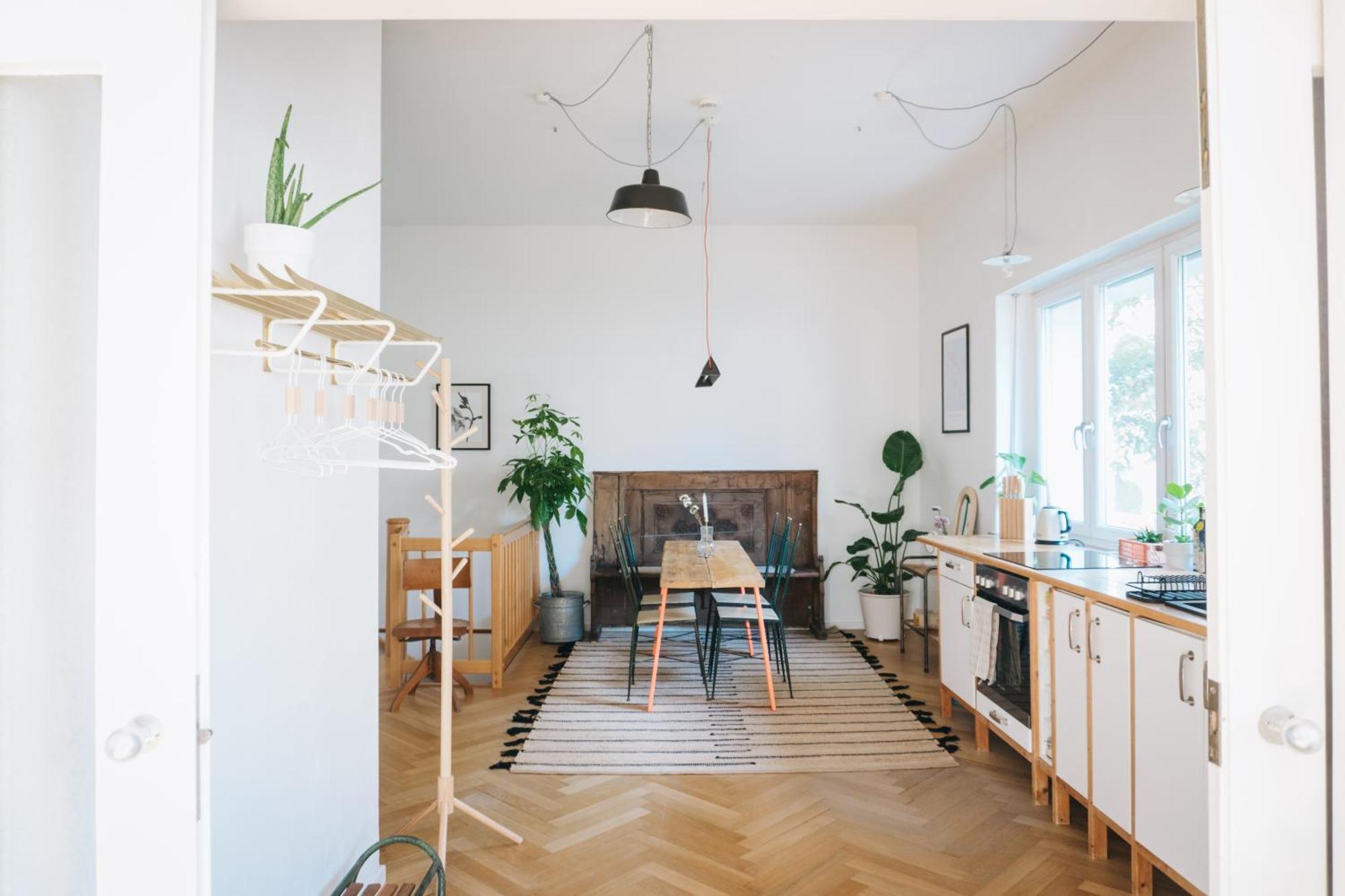 Apartment Raum Life - Vintage Loft - Heimkino Netflix - 2x Privat Parkplaetze *