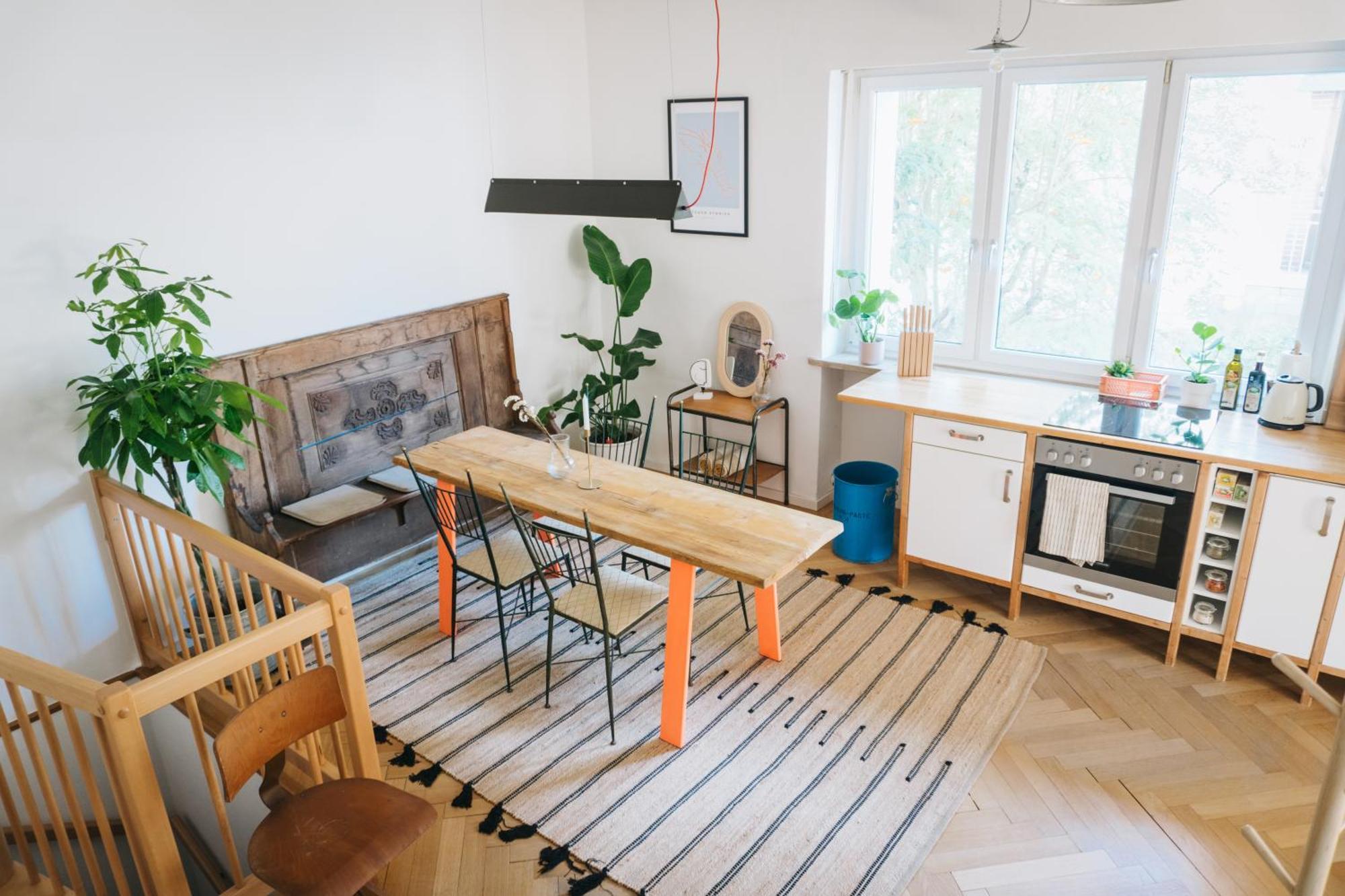 Raum Life - Vintage Loft - Heimkino Netflix - 2x Privat Parkplaetze *