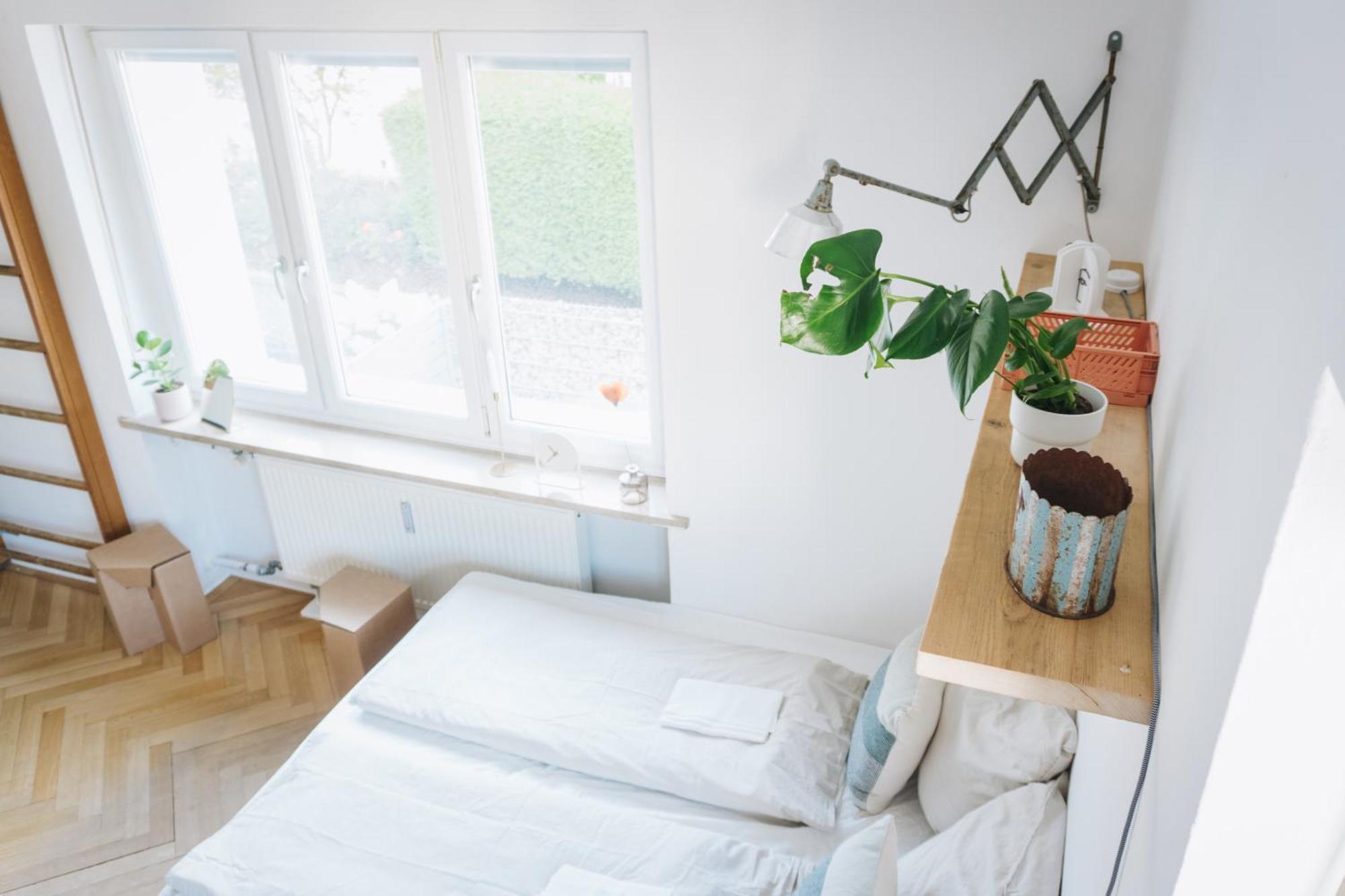 Raum Life - Vintage Loft - Heimkino Netflix - 2x Privat Parkplaetze *