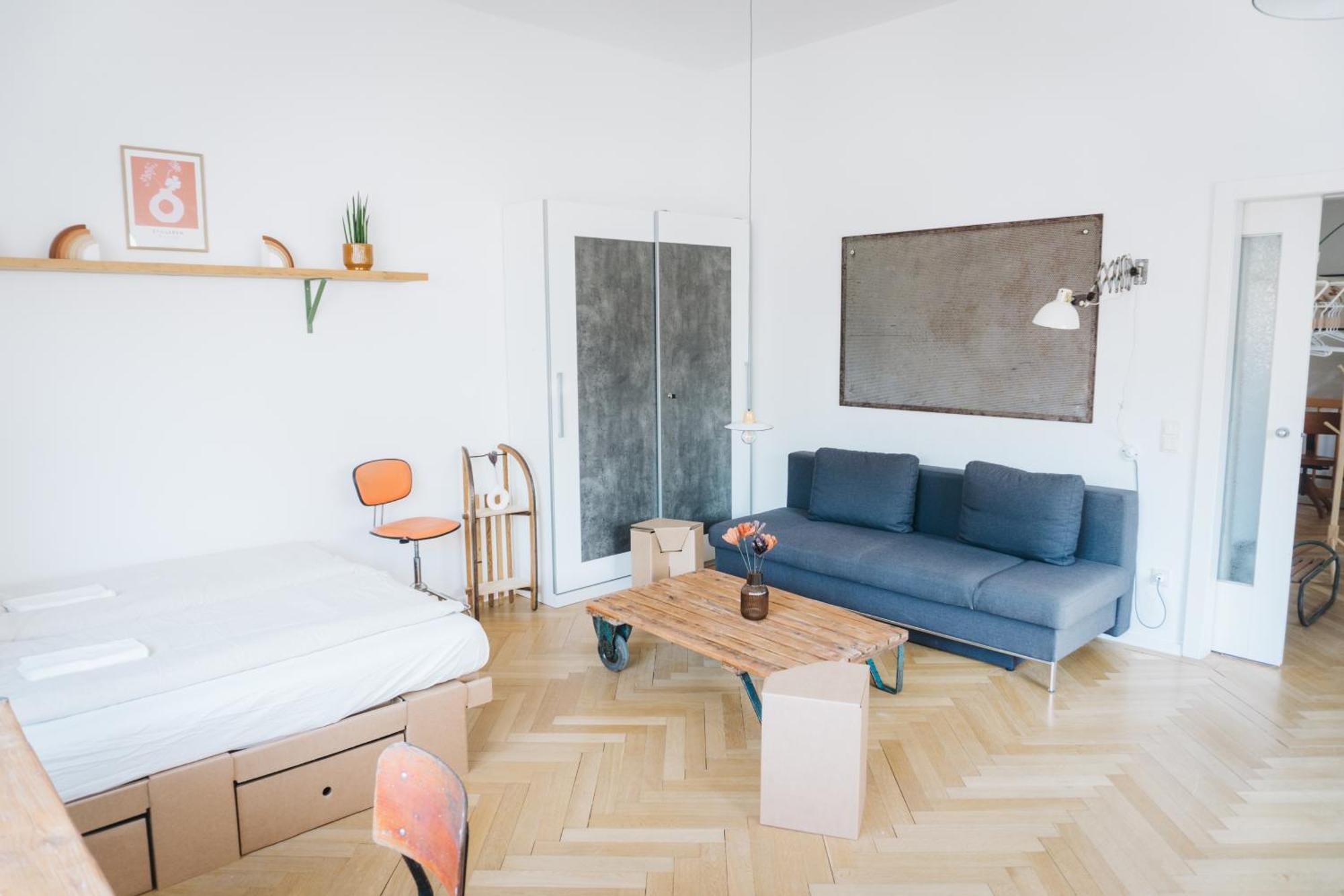 Apartment Raum Life - Vintage Loft - Heimkino Netflix - 2x Privat Parkplaetze Straubing